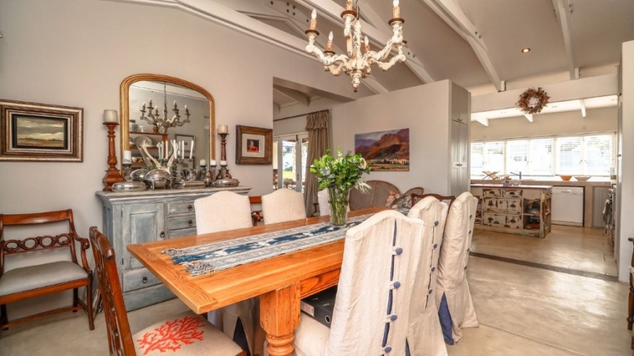 4 Bedroom Property for Sale in Stilbaai Wes Western Cape